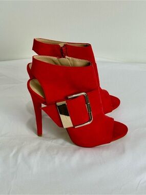 JustFab Red Peep Toe Buckle Heel Booties Women’s Size 8.5